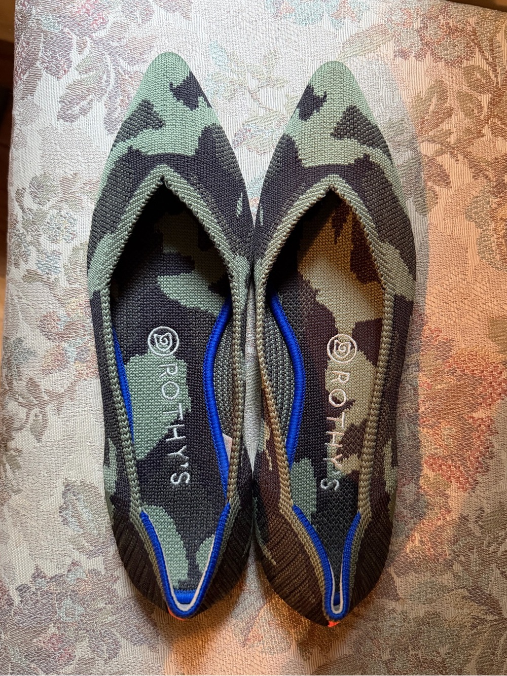 Rothy's Camo Pointed Knit Slip-Ons - Olive Green & Black